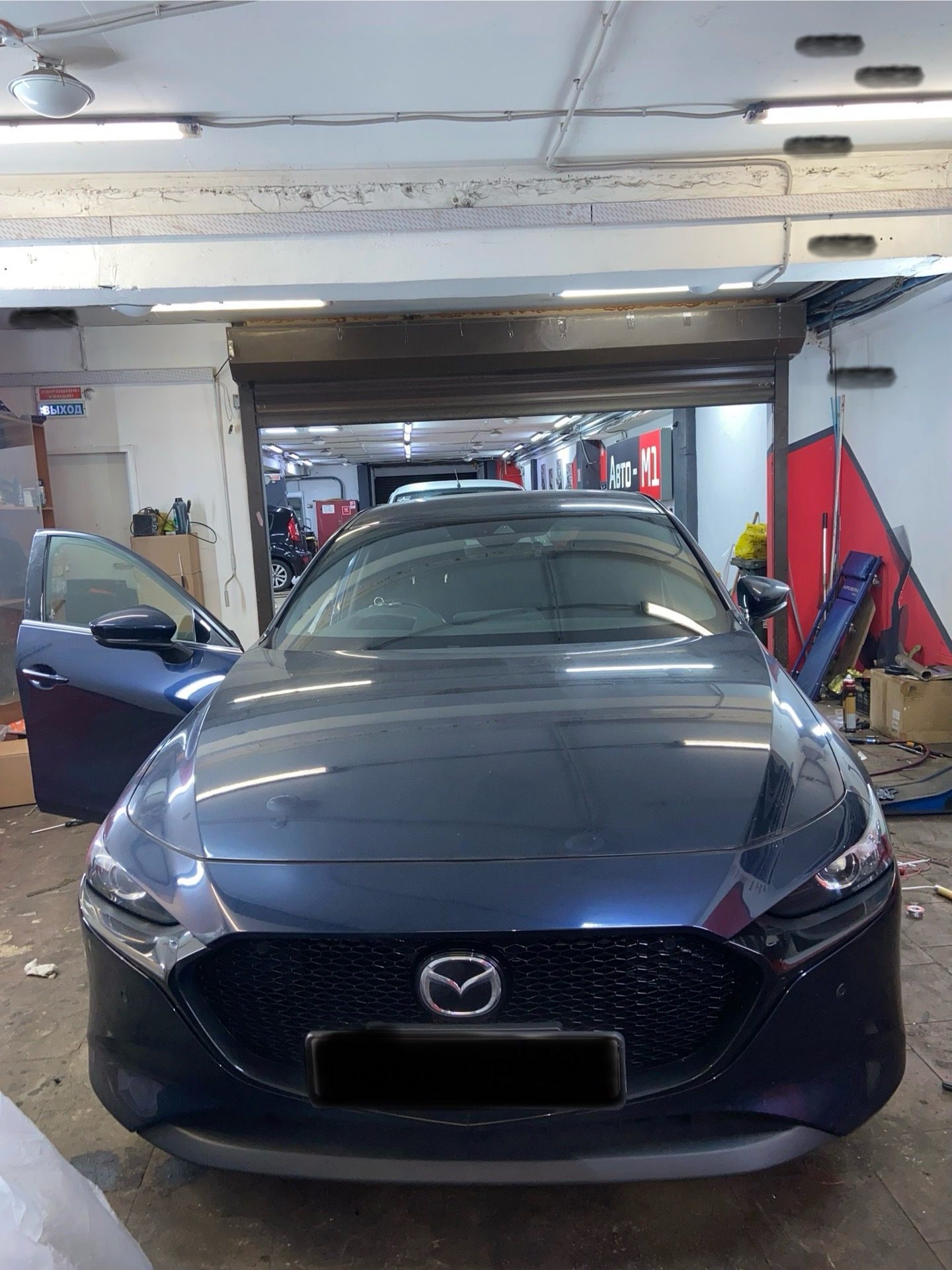 Установка обогрева передних сидений на Mazda 3