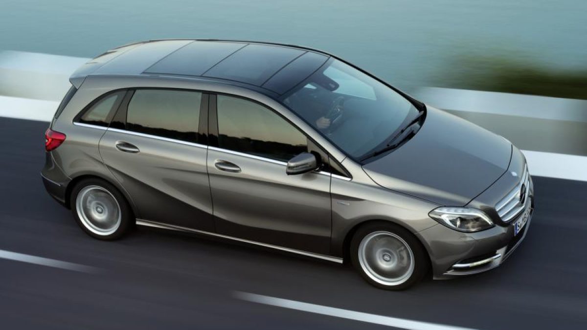 Тонировка Mercedes B180