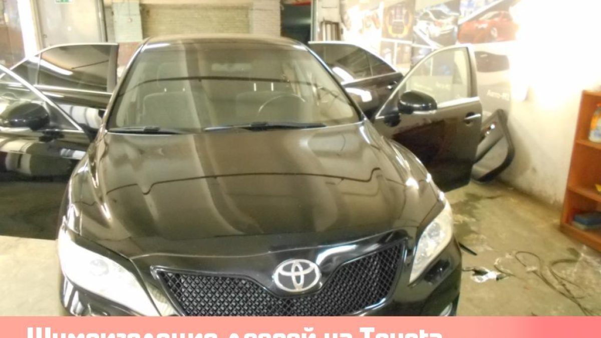 Шумоизоляция дверей на Toyota Camry
