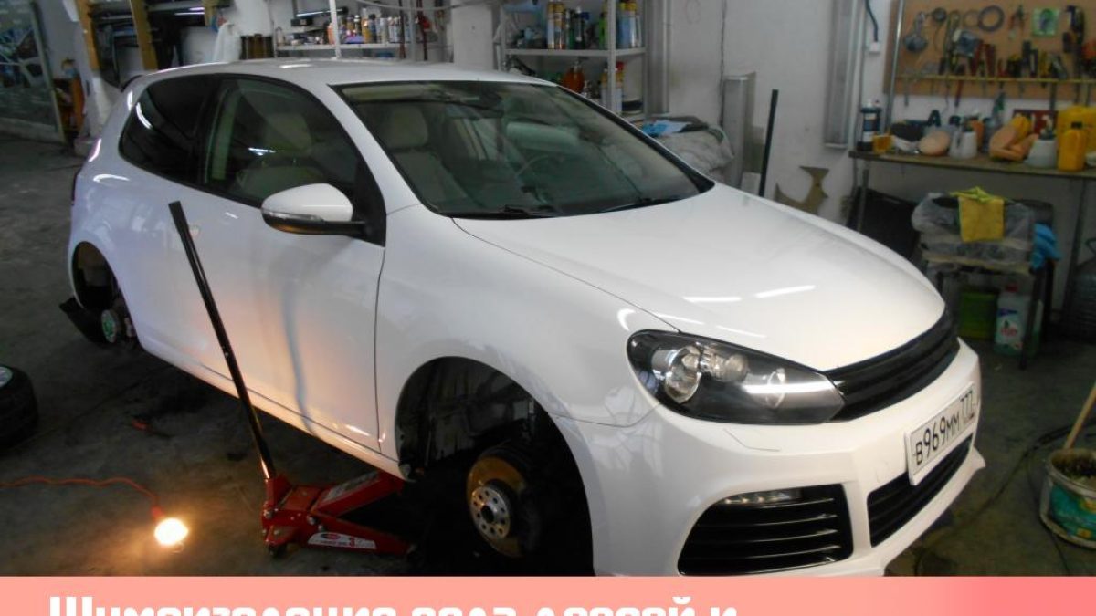 Шумоизоляция пола дверей и арок на Volkswagen Golf VI