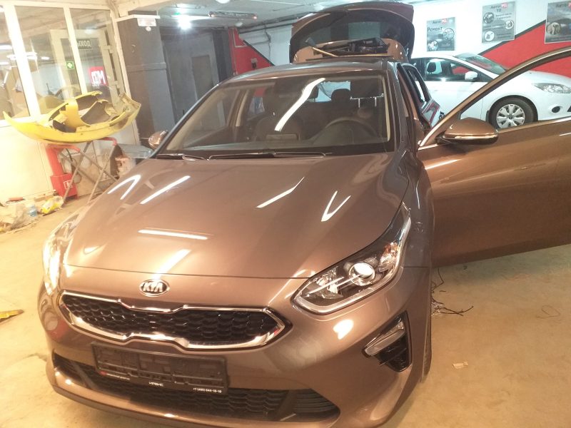 Особенности установки на KIA CEED сигнализации Старлайн S96 BT GSM, а также антигравийная защита фар и капота