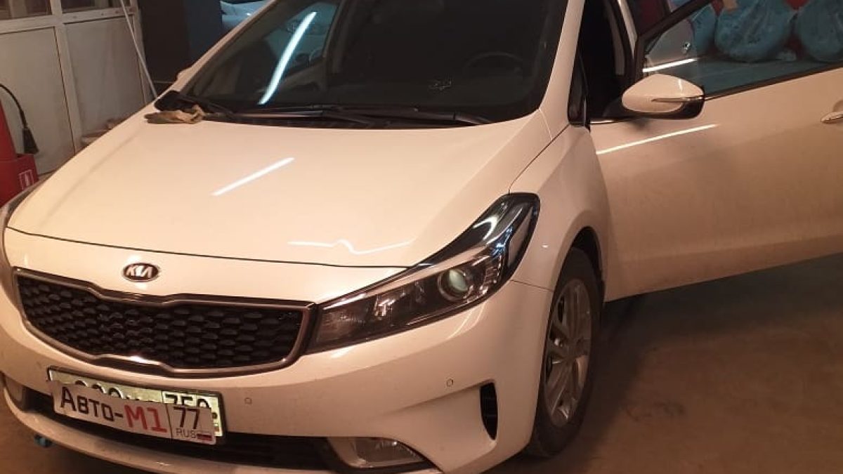 Шумоизоляция и акустика в Kia Cerrato