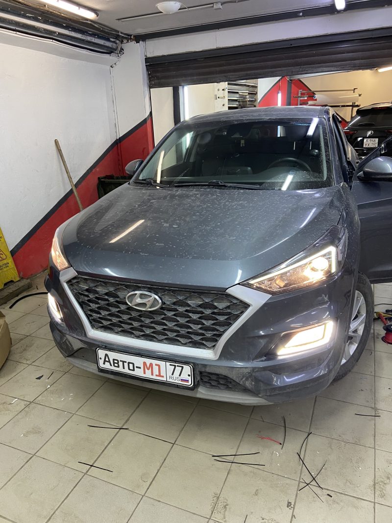 Установка штатных ДХО и ПТФ на Hyundai Tucson 
