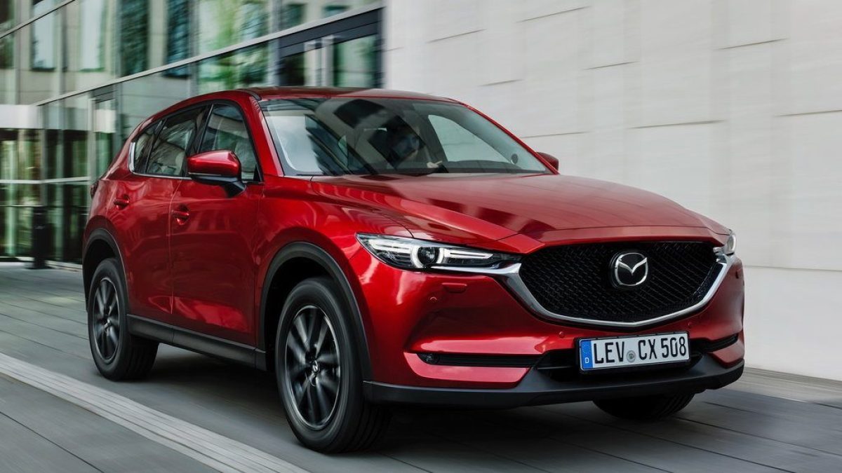 Установка камеры заднего вида на Mazda CX5 и подключение к штатной заводской голове