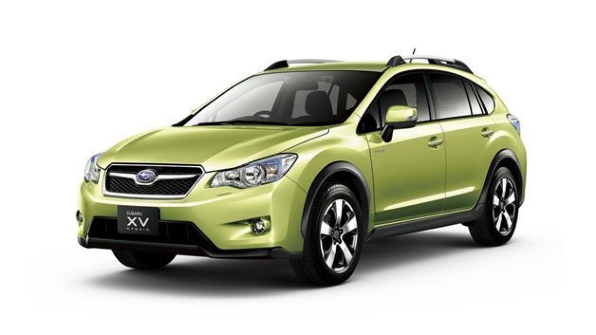 Шумоизоляция арок и капота на Subaru XV