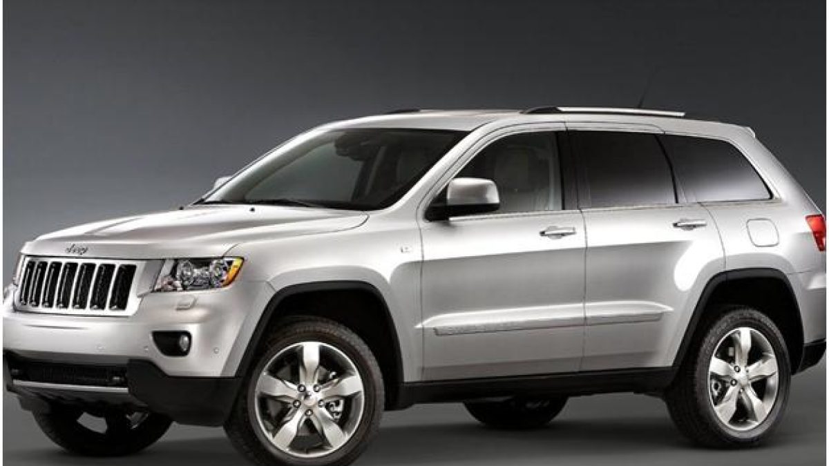 Шумоизоляция колесных арок на Jeep Grand Cherokee