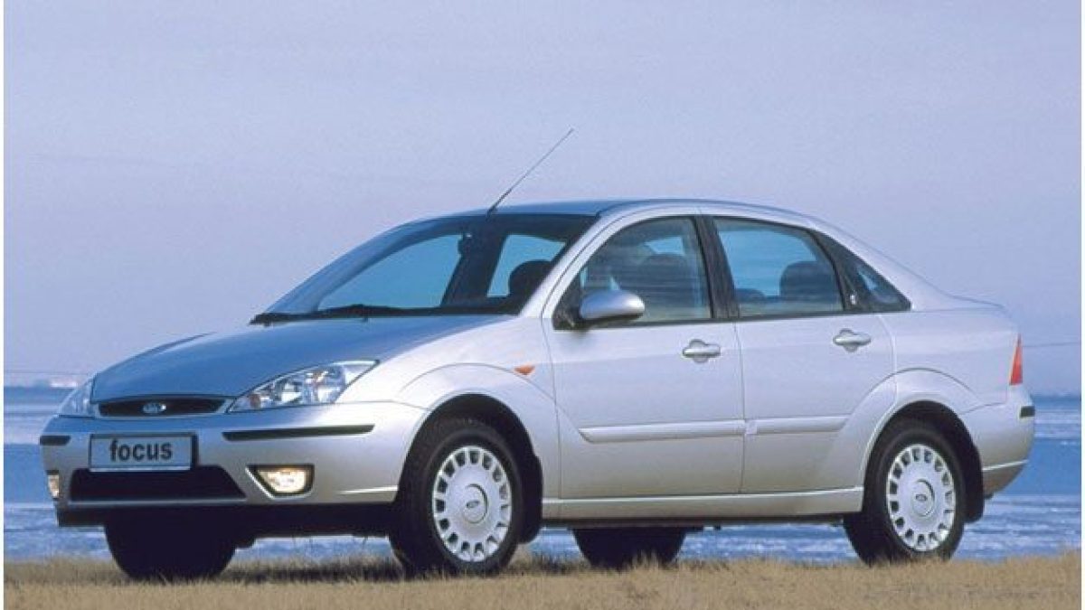 Установка парктроника на Ford Focus