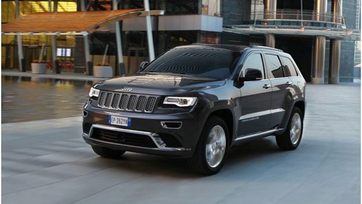 Установка сетки в бампер на Jeep Grand Cherokee