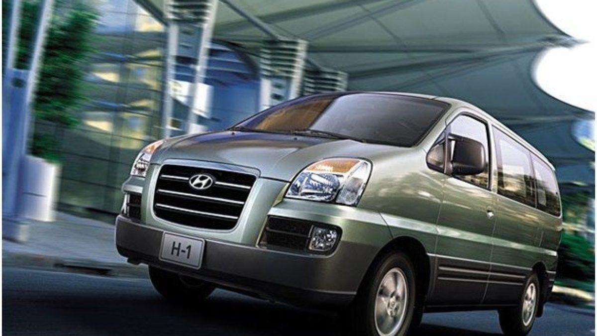 Установка сигнализации с автоматическим запуском двигателя на Hyundai H1 (Starex).