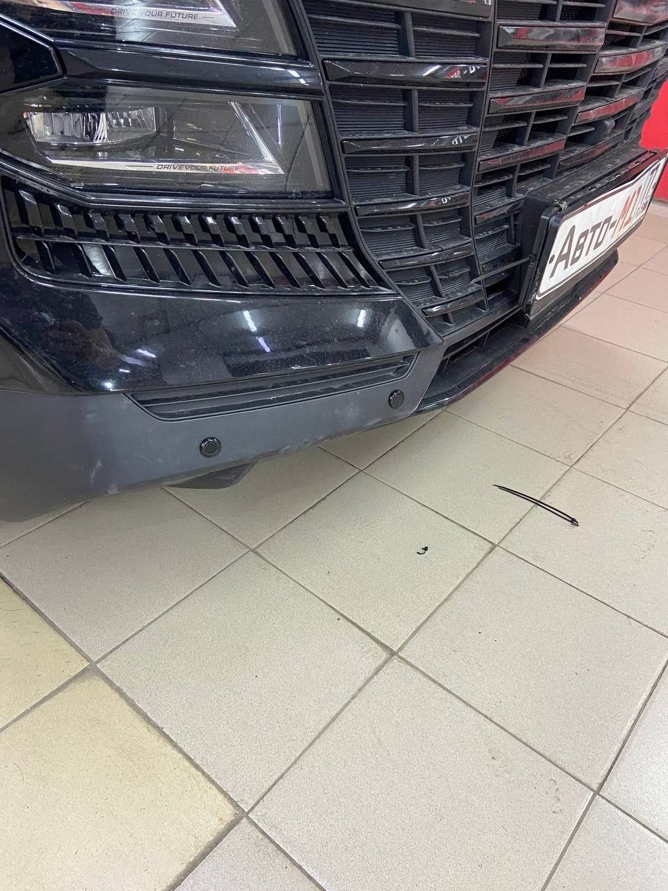 Установка переднего парктроника ParkMaster на Jetour Dashing