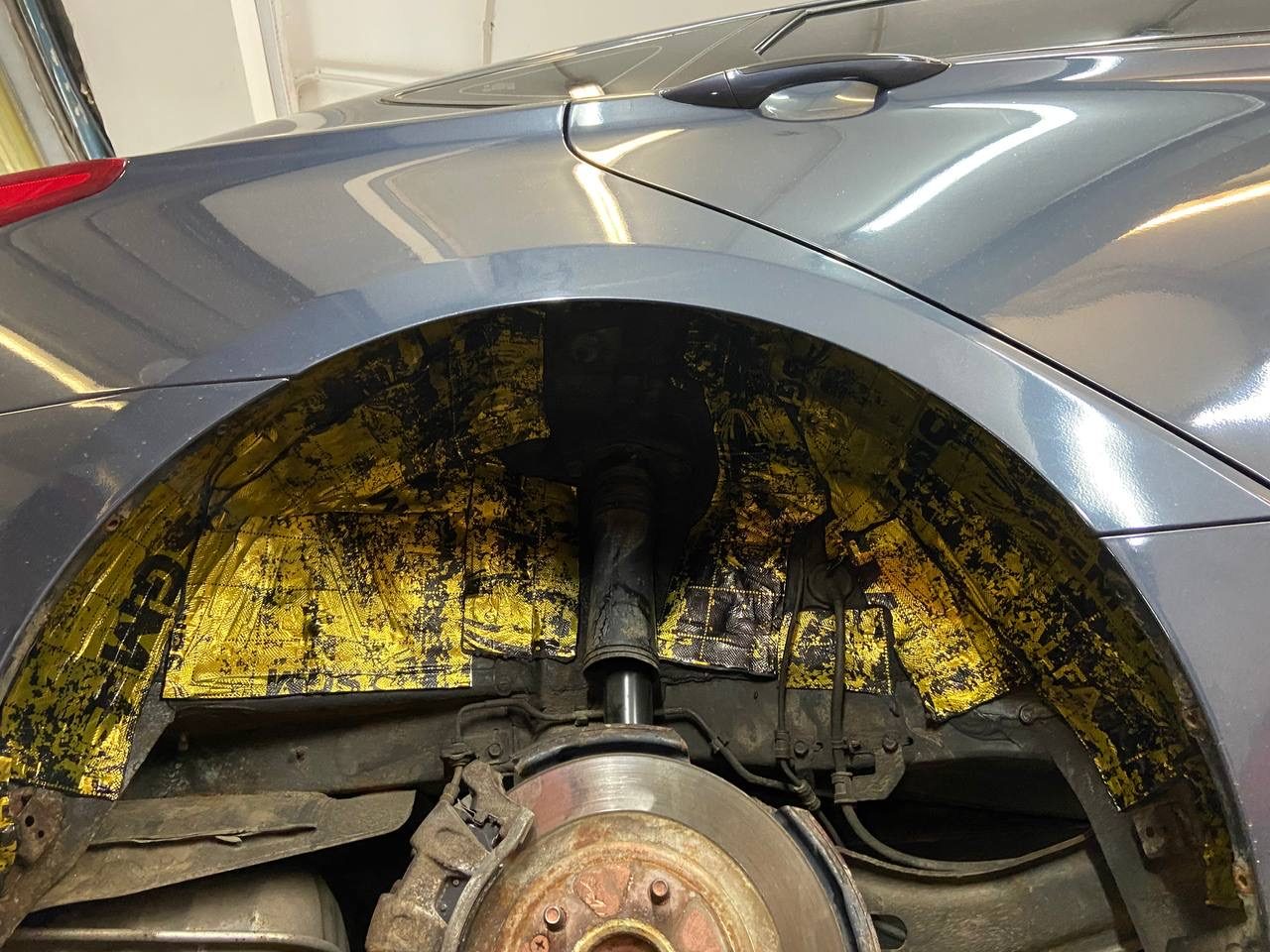 Шумоизоляция колесных арок Hyundai i40 