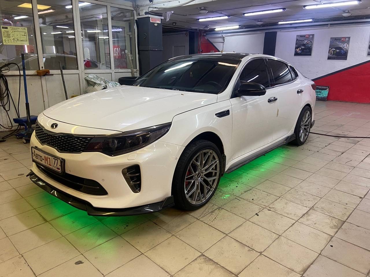 Установка подсветки днище на KIA optima