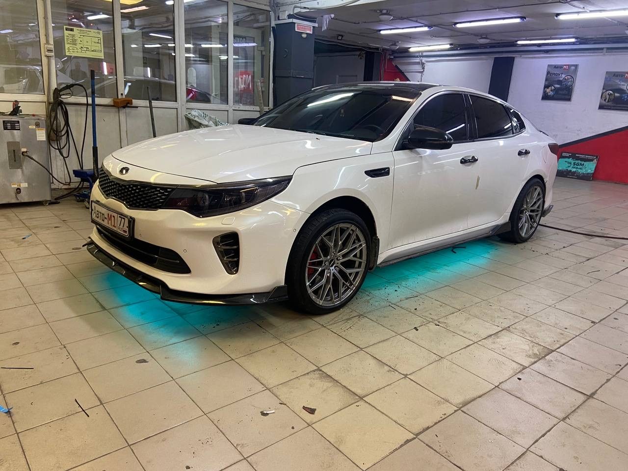 Установка подсветки днище на KIA optima